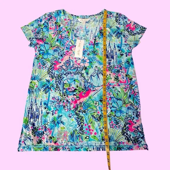 NWT Cinderella Lilly Pulitzer x Disney Parks Etta Tee Limited Edition Size Large - Picture 13 of 14